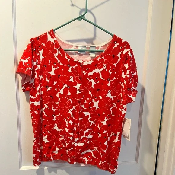 Ladies sweater top. Short sleeve. Size XL - Picture 1 of 4